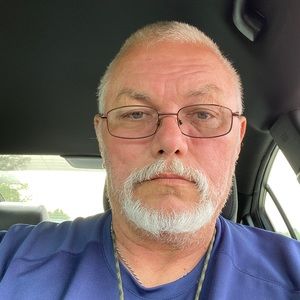 Meet your Posher, Ray